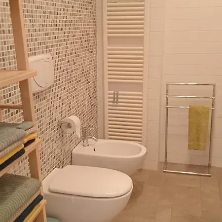 Apartment Via Alfredo Barbacci Bologna